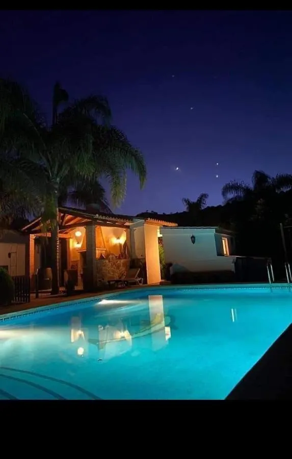 Villa Pereila - Luxury Country Retreat Coin